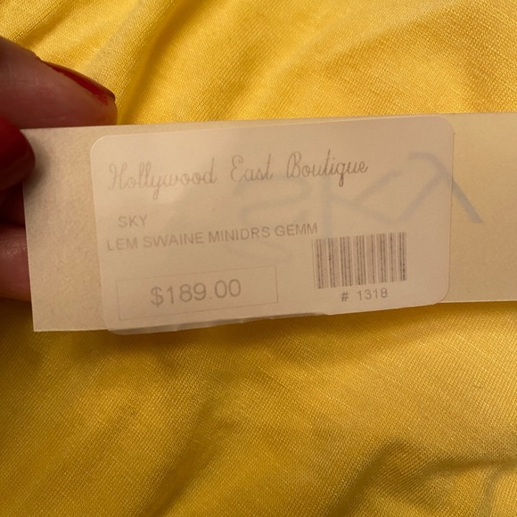 NWT Sky Strapless Yellow & Gold Blouse - Picture 2 of 8